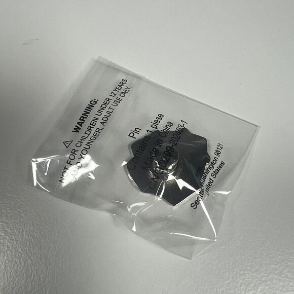 Amazon Delivery Milestone 500 Routes Pin RARE Brand New - Picture 2 of 2